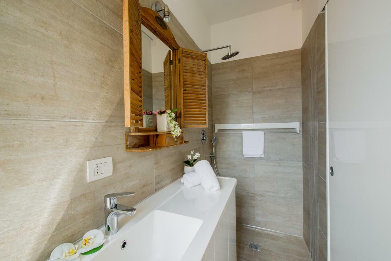 Victoria Apartment Como Luaran gambar